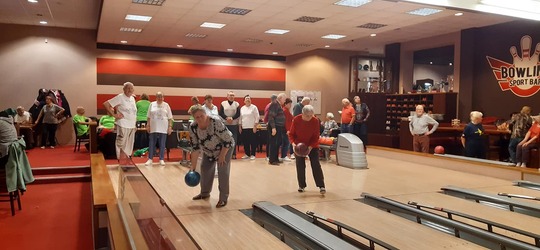 I Martin hraje bowling - BOWLING SENIORŮ